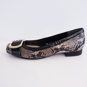 J.RENEE Women's Charline Ballet Flat